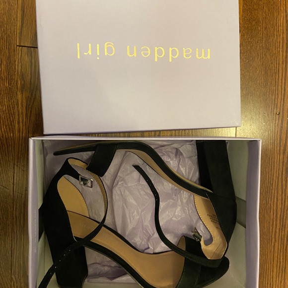 Madden Girl woman’s Bella dress sandal - Picture 5 of 6